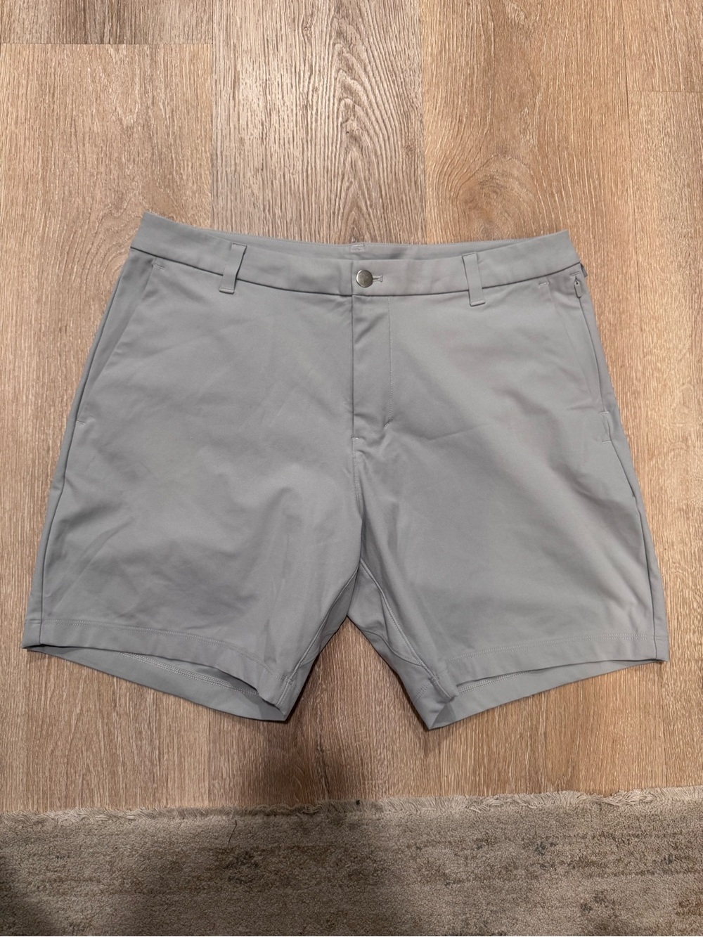lululemon athletica Light Gray Men's Flat Front Shorts